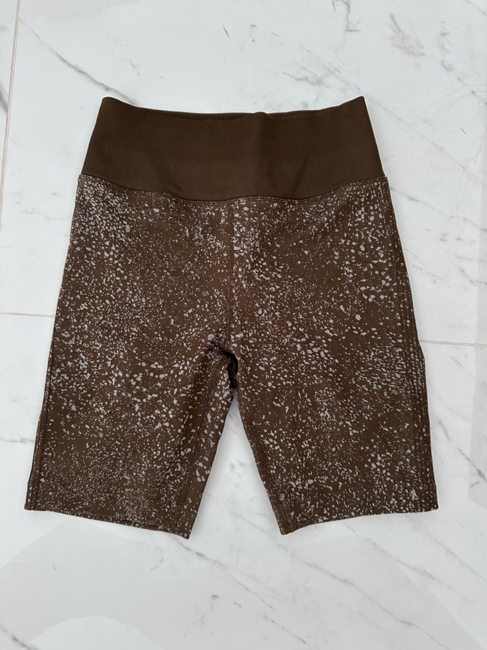Lululemon Brown Speckled Sculpt Athletic Shorts - Size 6
